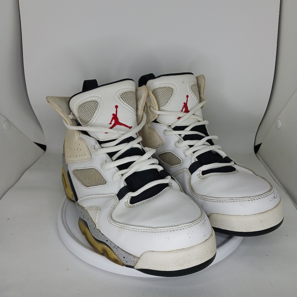 Nike Air Jordan Flight Club